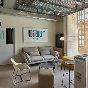 Хостел Hostelfly, Мадрид