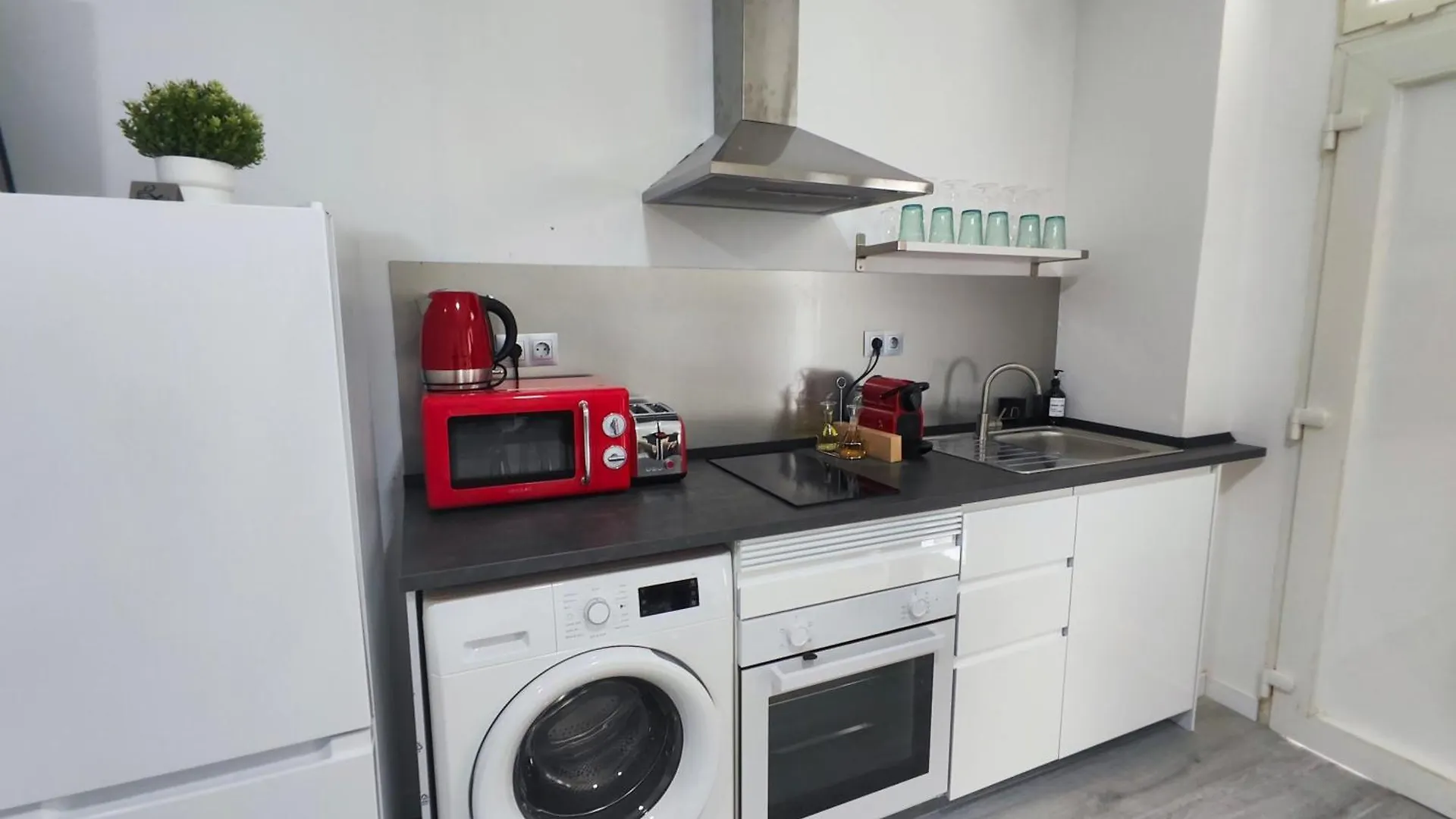 Santurce A2 Centro Wizink Bernabeu Apartment Madrid 0*,  Spain